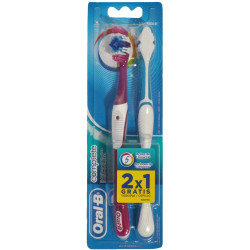 Escova de Dente Oral-B Complete 5 Ações de Limpeza Macia N°40 com 2 Unidades